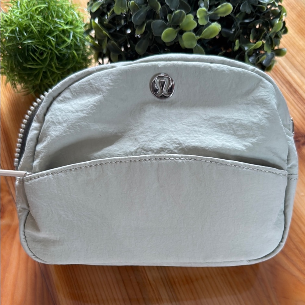 lululemon athletica Gray Cosmetic Bag with Dome Shape
